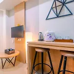 Comfort 1Br Apartment At Mustika Golf Residences By Travelio